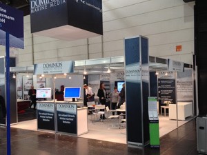 Der Stand in Halle 9 von Dominion Marine Media
